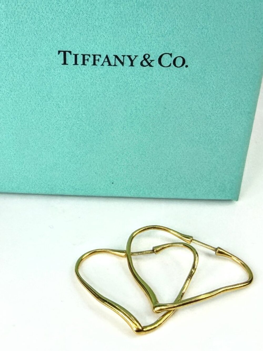 Tiffany & Co Elsa Peretti 18K Gold Large Open Heart Hoop Earrings JR2028